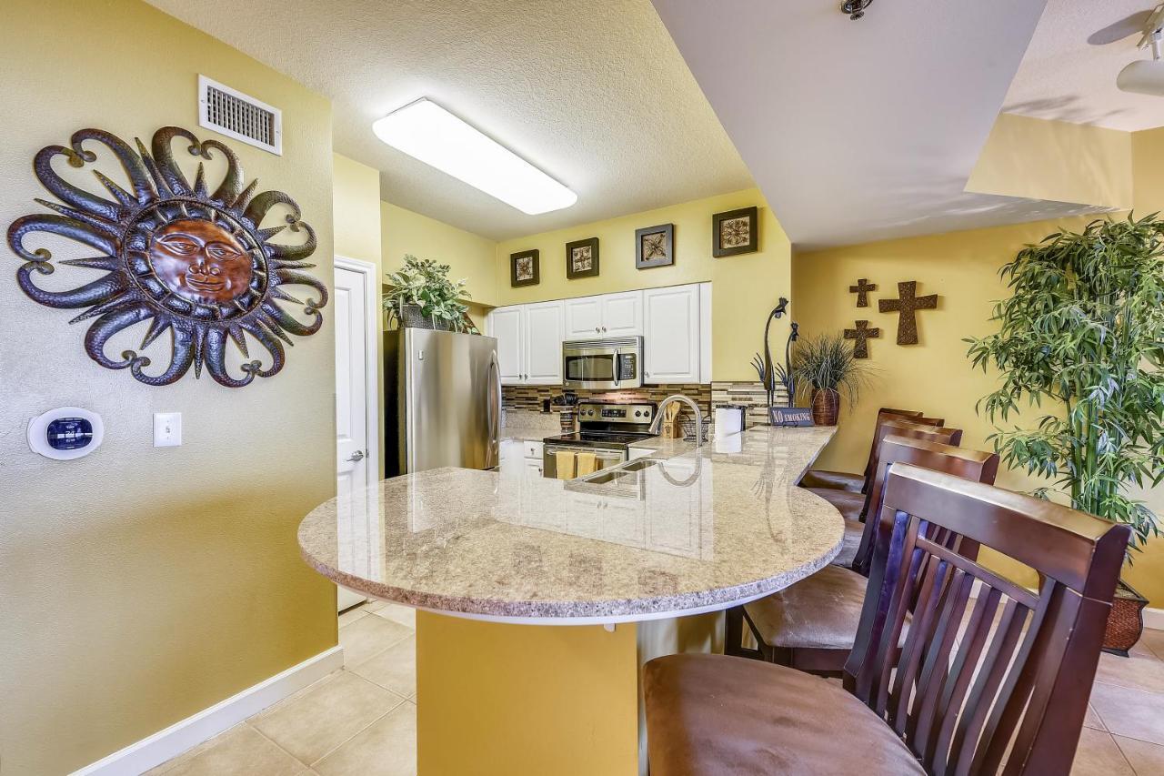 Shores Of Panama 2217- Elegantly Decorated, Sleeps 6, Free Fun!