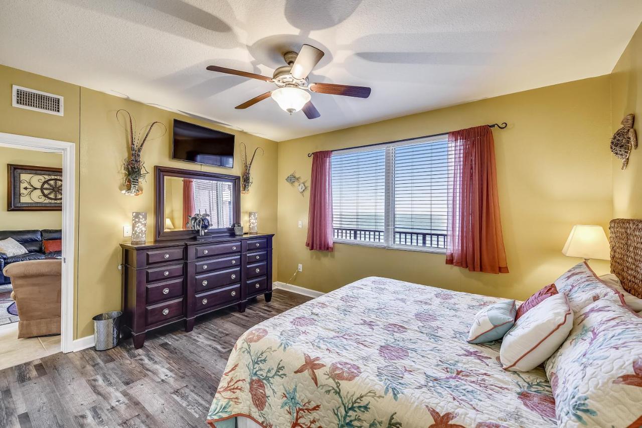 Apartment Shores Of Panama 2217- Elegantly Decorated, Sleeps 6, Free Fun!