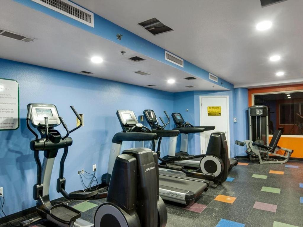 Shores Of Panama 2217- Elegantly Decorated, Sleeps 6, Free Fun! Apartment Panama City Beach